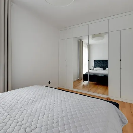 Front Park By Staywin Апартаменты