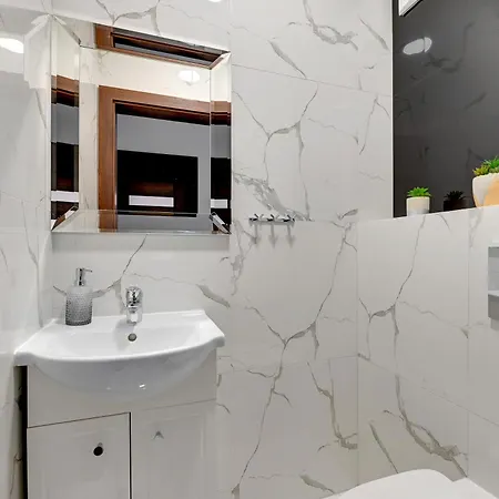 Апартаменты Front Park By Staywin Гданьск