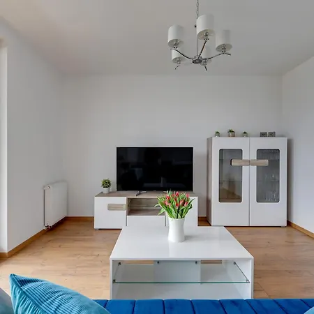 Apartment Front Park By Staywin Danzig